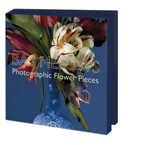 Kaartenmapje met env, vierkant: Photographic Flower Pieces, Bas Meeuws, Royal Delft