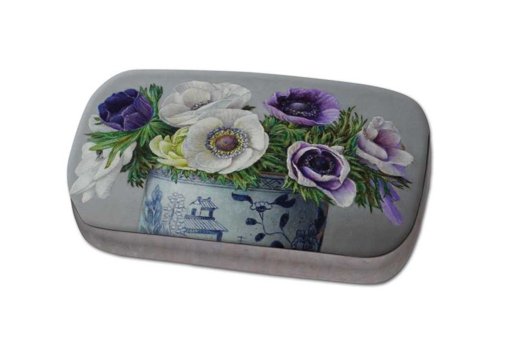 Lipstick doos: Chinese pot met anemonen, Ingrid Smuling
